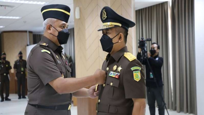 Jampidmil Kejaksaan Agung, Anwar Saadi mengangkat Brigjen TNI Kiswari