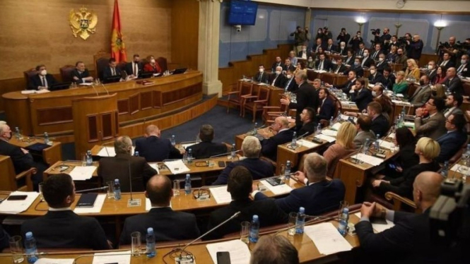 Suasana Parlemen Montenegro.