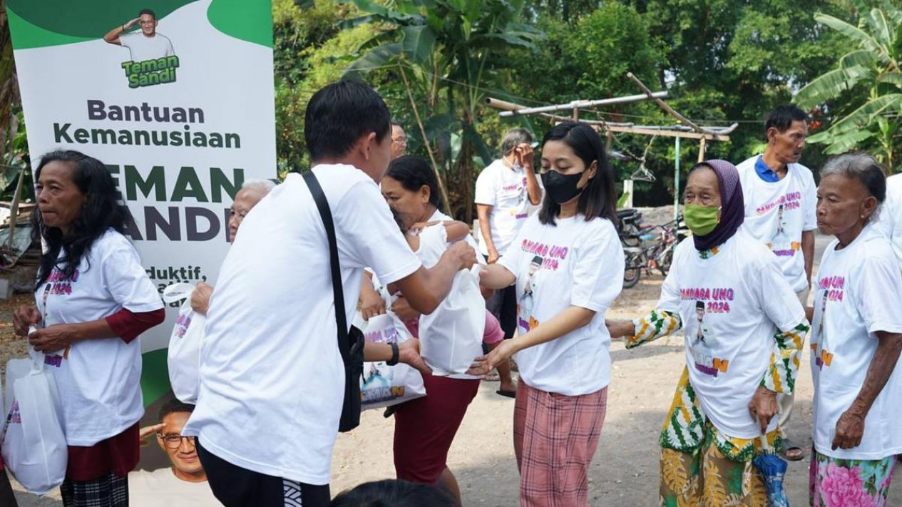 Foto Di Yogya Begini Ikhtiar Relawan Promosikan Sandiaga Pemimpin Halaman