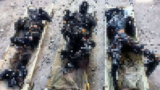 VIVA Militer: Mayat tentara Rusia hangus terbakar