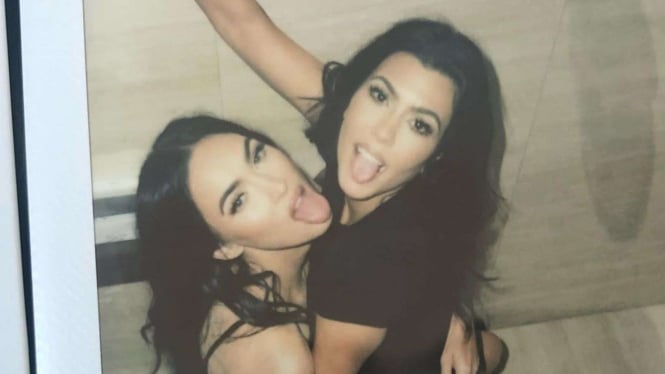 Megan Fox dan Kourtney Kardashian 