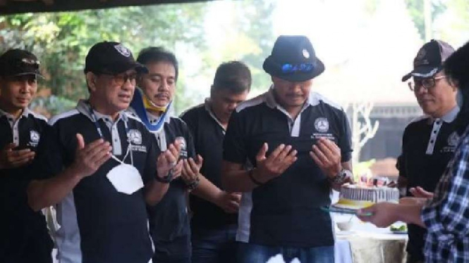 Roy Suryo hadiri acara klub mobil