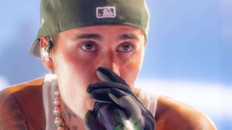 Justin Bieber Resmi Tunda Tur Dunia Hingga 2023