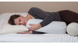 Sejarah Bantal Guling, Benarkah Cuma Ada di Indonesia?