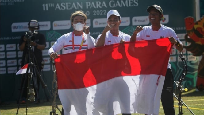Atlet para-panahan Indonesia raih emas ASEAN Para Games 2022. 
