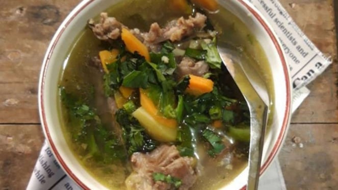 Resep sop Buntut ala Sri suharyaningsih