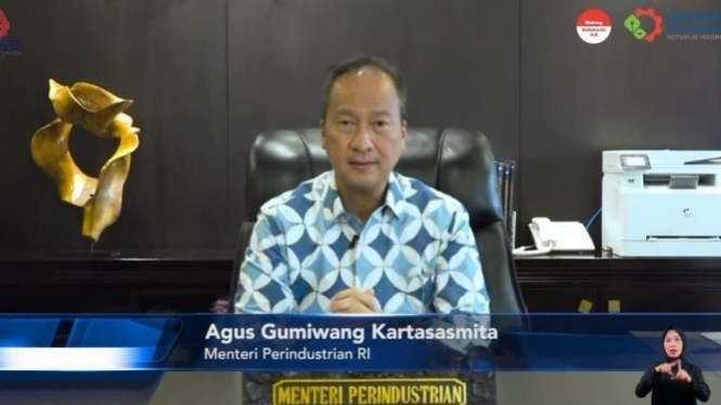 The Ministry of Industry Agus Gumiwang Kartasasmita