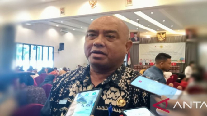 Kepala Dinas Pendidikan Kota Kupang, NTT, Dumuliahi Djami 