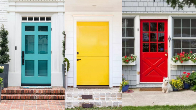 Pintu rumah dengan warna-warna cerah