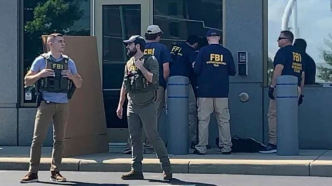 Kantor FBI di Cincinnati, AS usai seseorang bersenjata mencoba menerobos masuk