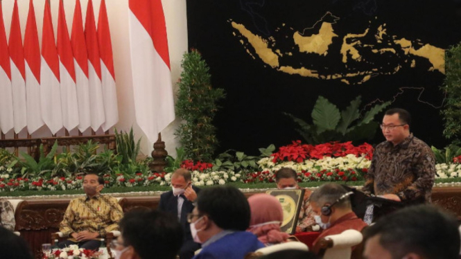 Rektor IPB University Prof Arif Satria menyampaikan pidato di Istana Negara