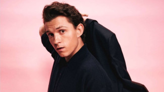 Tom Holland Akan Syuting Lagi Pekan Depan Usai Alami Cedera hingga Gegar Otak Ringan
