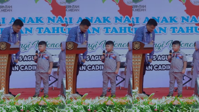 Wali Kota Medan Bobby Nasution bersama anak SD