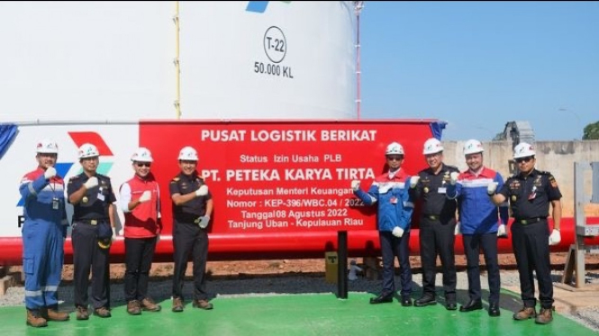 Pusat logistik berikat resmi beroperasi. 