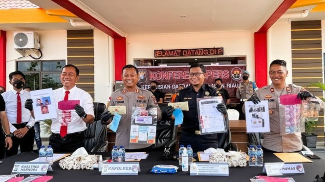 Bea Cukai Tanjungpinang dan Polres Bintan Amankan Ratusan Gram Sabu.