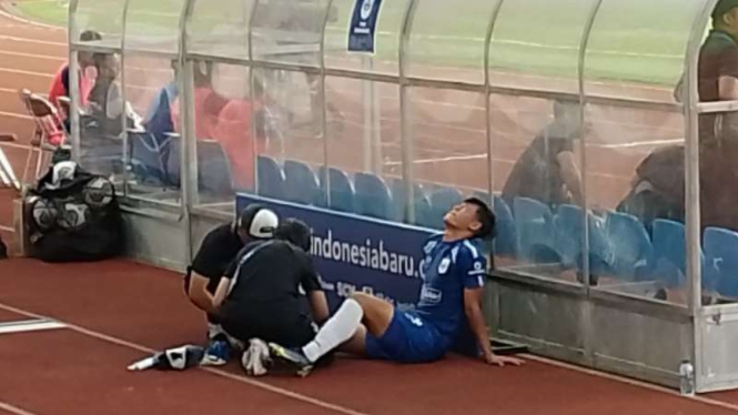 Pemain PSIS Semarang mengalami cedera