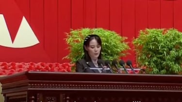 Kim Yo-jong adik Kim Jong-un saat berpidato