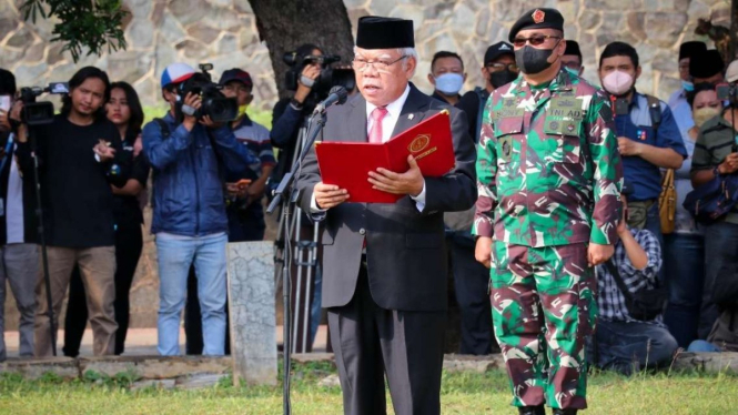 Menteri PUPR Basuki Hadimuljono di TMP Kalibata.