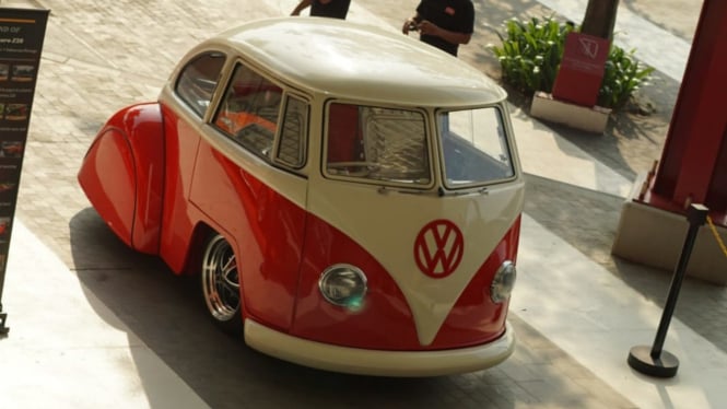 Modifikasi mobil VW di kompetisi Hot Wheels Legends Tour Indonesia.