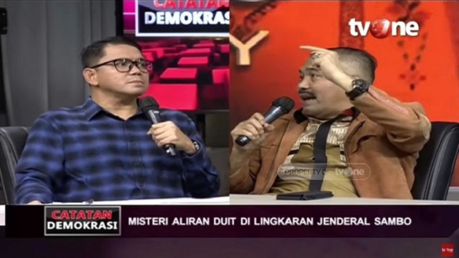 Arteria Dahlan dan Kamaruddin di acara Catatan Demokrasi tvOne