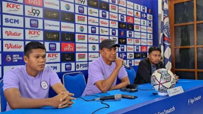 Pelatih RANS Nusantara FC, Rahmad Darmawan