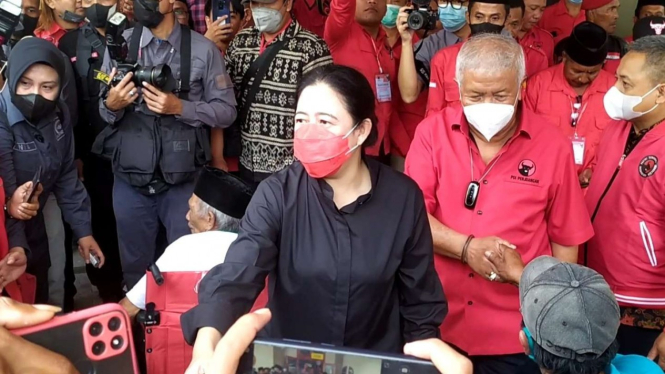 Puan Maharani saat berada di Kantor DPD PDIP NTB