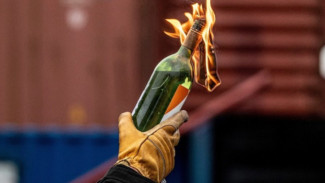 Advokat yang Rumahnya Dilempar Bom Molotov Beberkan Dugaan Dalang di Balik Teror