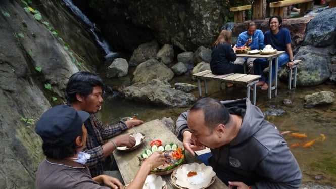 restoran unik di Banjarnegara 