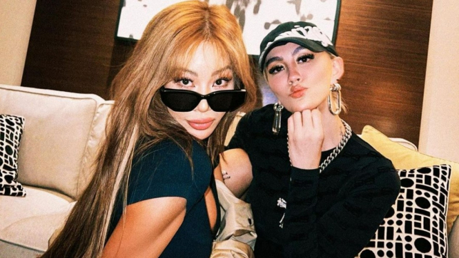 Jessi dan Agnez Mo.