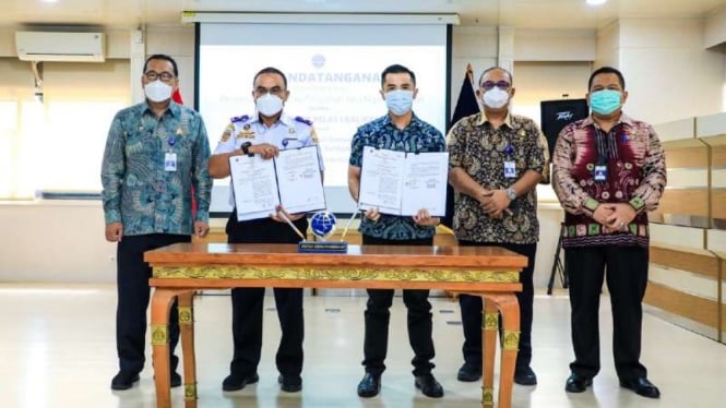 Kemenhub serahkan konsesi Pelabuhan Balikpapan ke BUP.