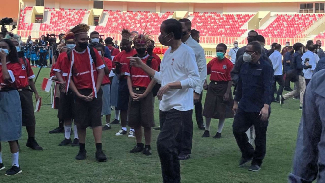 Presiden Jokowi Resmi Luncurkan Papua Football Academy