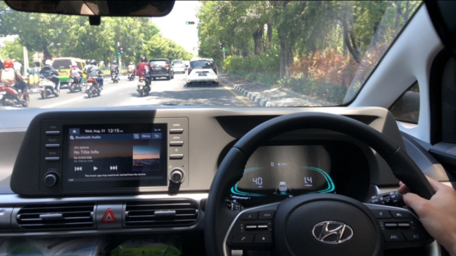 Test drive Hyundai Stargazer di Jawa Timur