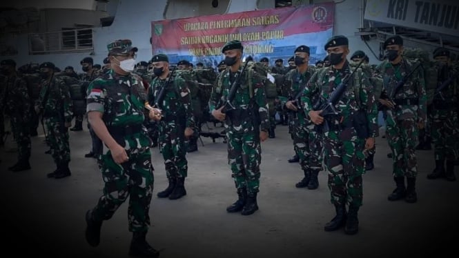 VIVA Militer: Danrem 174 ATW periksa pasukan Yonif Raider 600 Modang.