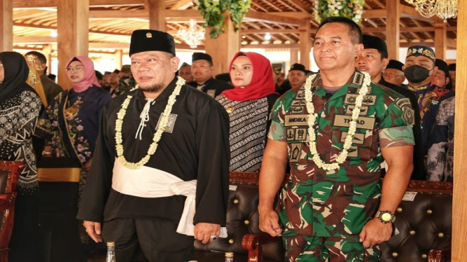 Ketua DPD RI LaNyalla Mattalitti dan Panglima TNI Jenderal Andika Perkasa