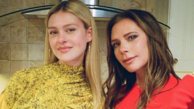 Nicola Peltz dan Victoria Beckham