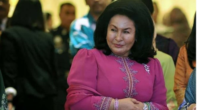 Wajah Rosmah Mansor saat mulai terlihat berbeda