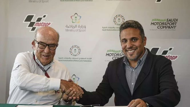  penandatanganan Nota Kesepakatan (MoU) antara Dorna Sports dan Saudi Motorsport