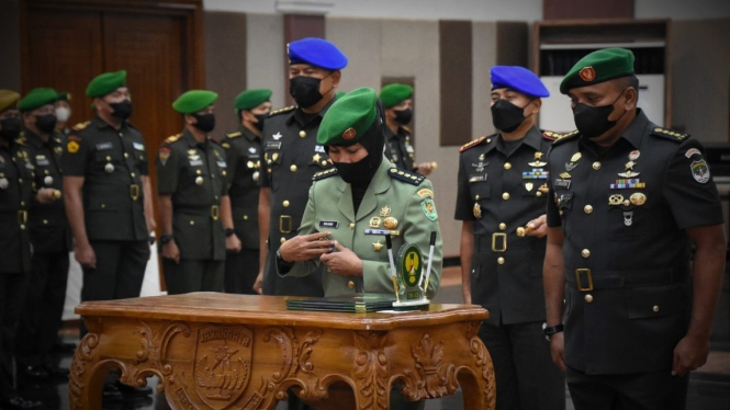 VIVA Militer: Serah terima jabatan pejabat Kodam Jaya.