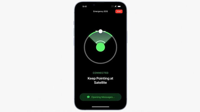 Fitur SOS Darurat melalui komunikasi satelit iPhone 14.