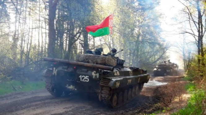 VIVA Militer: Konvoi tank Angkatan Bersenjata Belarus