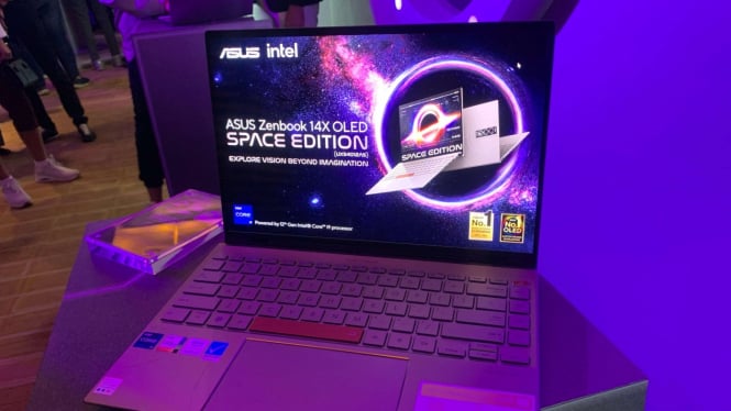 Asus Zenbook 14X OLED Space Edition.