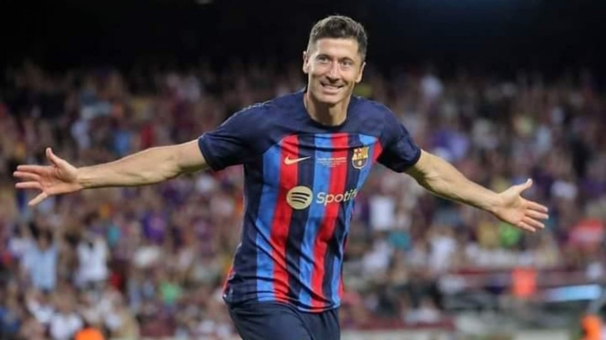 Penyerang Barcelona, Robert Lewandowski