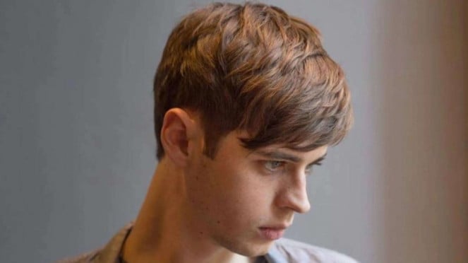 model rambut 4 back and sides