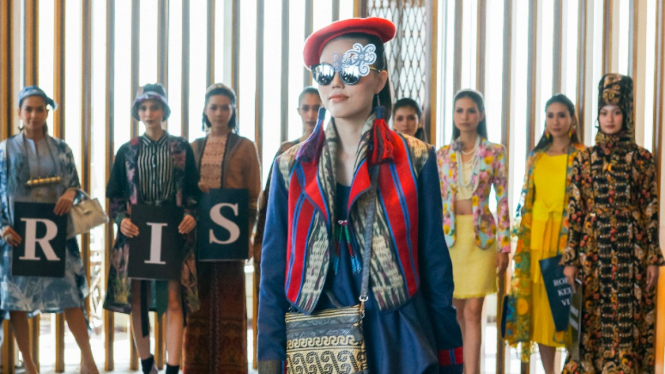 Karya fashion Indonesia berkiprah di Front Row Paris 2022