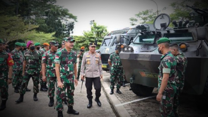 VIVA Militer: Apel PAM VVIP Kodam Tanjungpura.