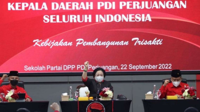 Ketua Umum PDI Perjuangan Megawati Soekarnoputri saat memberikan pengarahan pada Rapat Konsolidasi Kepala Daerah PDIP di Sekolah Partai PDIP, Lenteng Agung, Jakarta Selatan, Kamis, 22 September 2022.