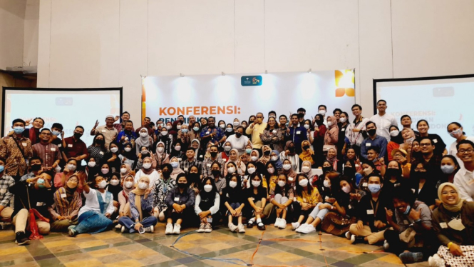 Relawan Indonesia mengajar