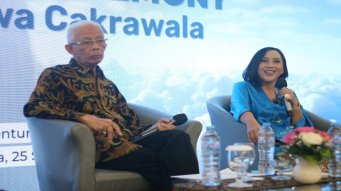 Duta UNESCO Arief Rachman dan Direktur Eksekutif IIEF Diana Kartika Jahja