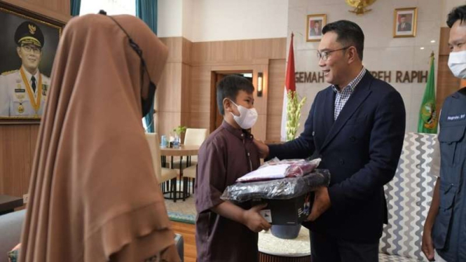 Bocah SD yang mendapatkan perundungan bertemu Gubernur Jawa Barat Ridwan Kamil