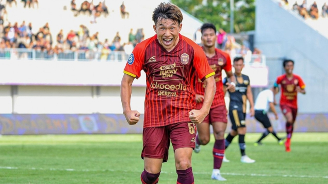 Gelandang Rans Nusantara FC, Mitsuru Maruoka